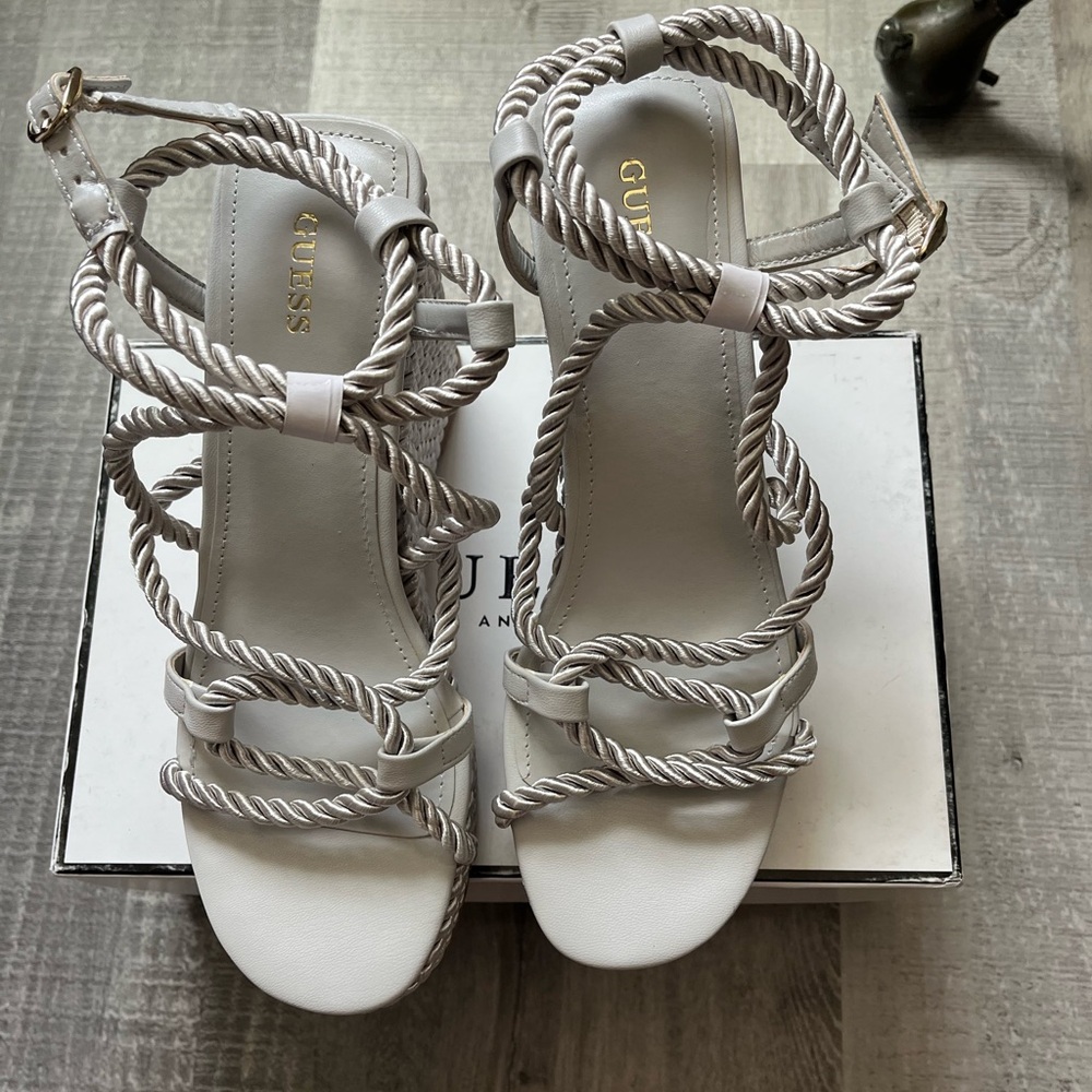 NEW Guess Rope Wedges Size 7.5 - Picture 3 of 4